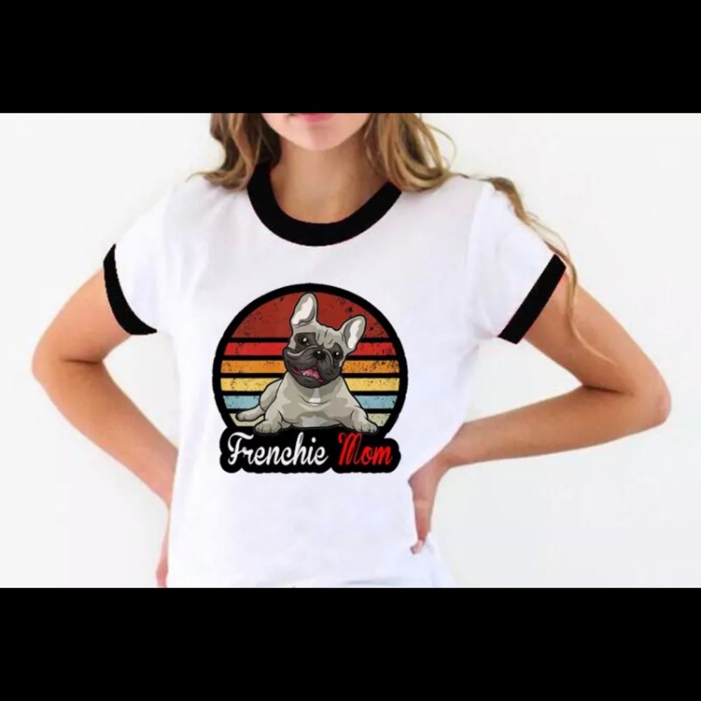 “Frenchie Mom” T-Shirt